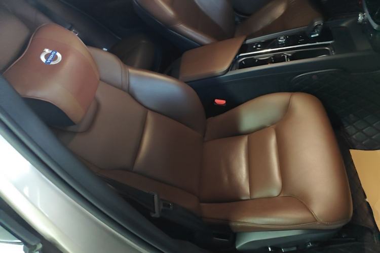 Used Volvo S60 2023 B4 Zhiyi Luxury Edition Right Front Seat