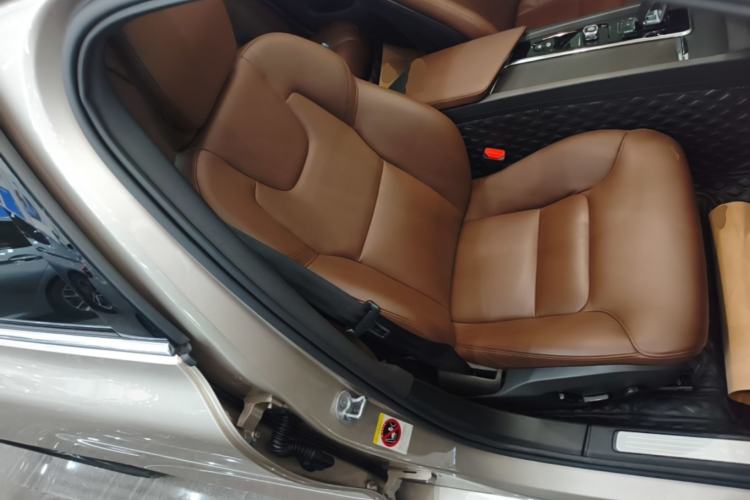 Used Volvo S60 2023 B4 Zhiyi Luxury Edition Right Front Seat