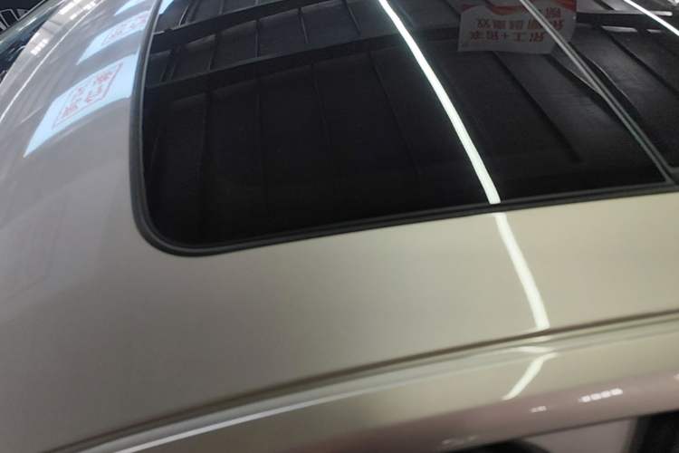 Used Volvo S60 2023 B4 Zhiyi Luxury Edition Roof