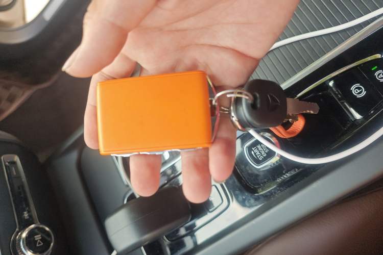Used Volvo S60 2023 B4 Zhiyi Luxury Edition Vehicle Key