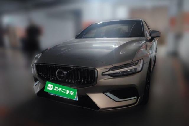 Used Volvo S60 2023 B4 Zhiyi Luxury Edition