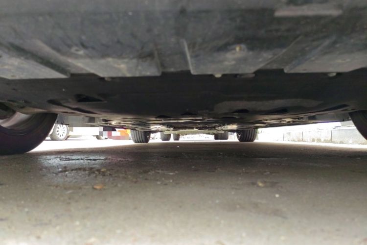 Used Volvo S60 2023 B4 Zhiyi Luxury Edition Chassis Front