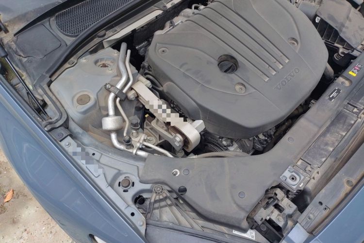 Used Volvo S60 2023 B4 Zhiyi Luxury Edition Engine Bay Right