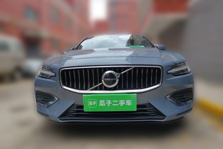 Used Volvo S60 2023 B4 Zhiyi Luxury Edition Front