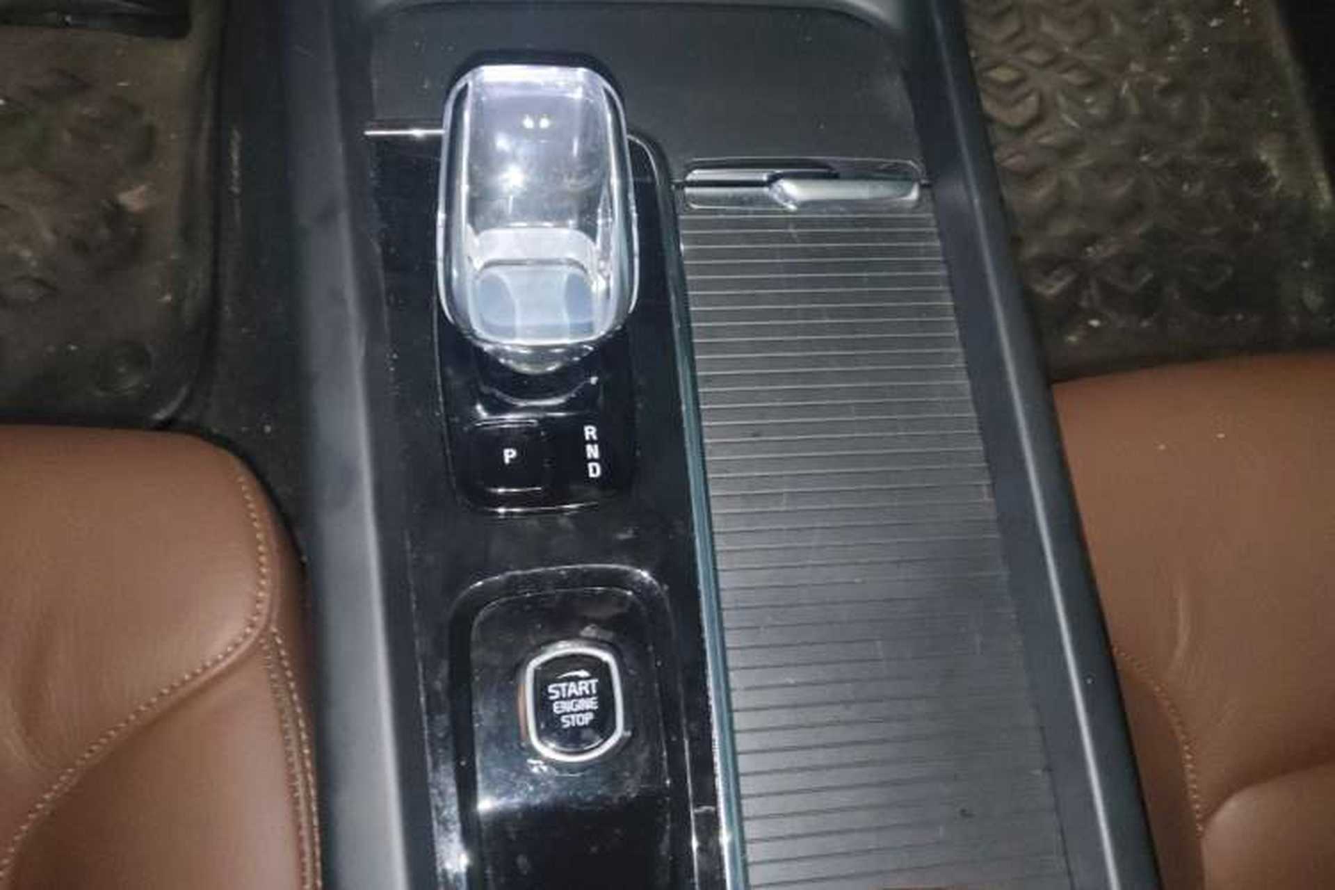 Used Volvo S60 2023 B4 Zhiyi Luxury Edition Gear Lever