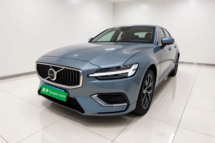Used Volvo S60 2023 B4 Zhiyi Luxury Edition Guazi used car, China used car export, Used car for sale, Used  cars, Cheapest cars for sale