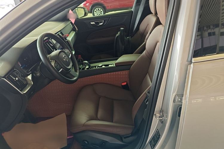 Used Volvo S60 2023 B4 Zhiyi Luxury Edition Left Front Seat