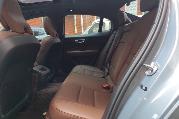 Used Volvo S60 2023 B4 Zhiyi Luxury Edition Left Rear Seat