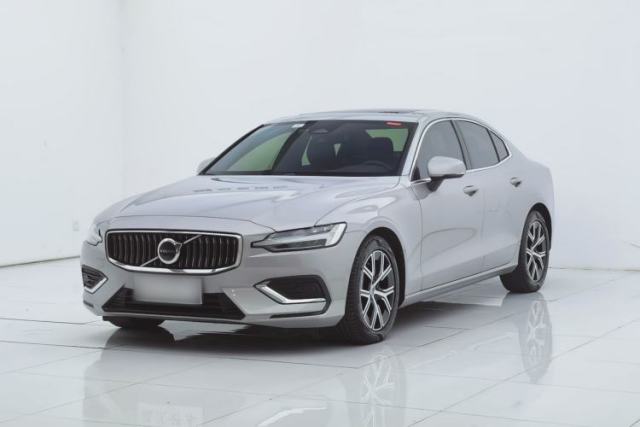 Used Volvo S60 2023 B4 Zhiyi Luxury Edition