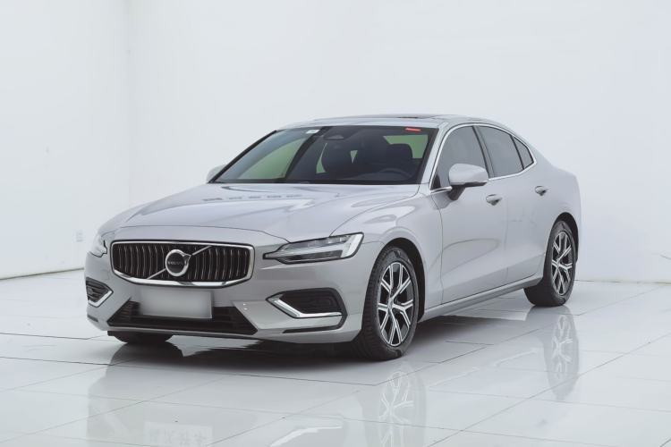 Used Volvo S60 2023 B4 Zhiyi Luxury Edition Guazi used car, China used car export, Used car for sale, Used cars, Cheapest cars for sale