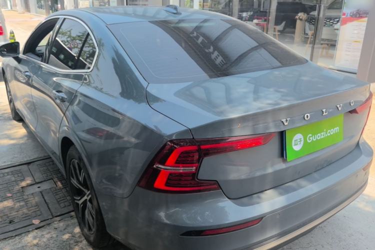 Used Volvo S60 2023 B4 Zhiyi Luxury Edition Rear Left 45 Deg