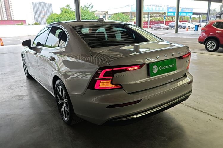 Used Volvo S60 2023 B4 Zhiyi Luxury Edition Rear Left 45 Deg