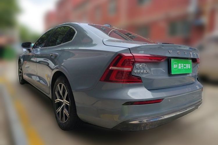 Used Volvo S60 2023 B4 Zhiyi Luxury Edition Rear Left 45 Deg