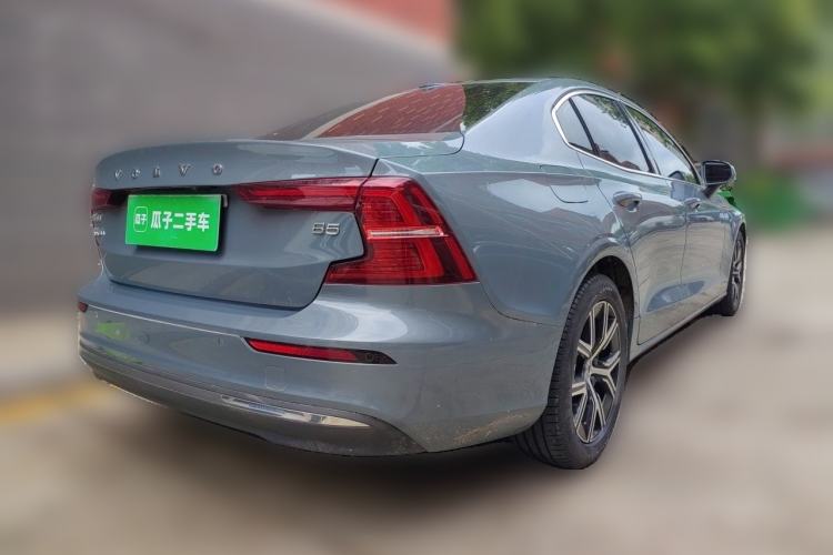 Used Volvo S60 2023 B4 Zhiyi Luxury Edition Rear Right 45 Deg