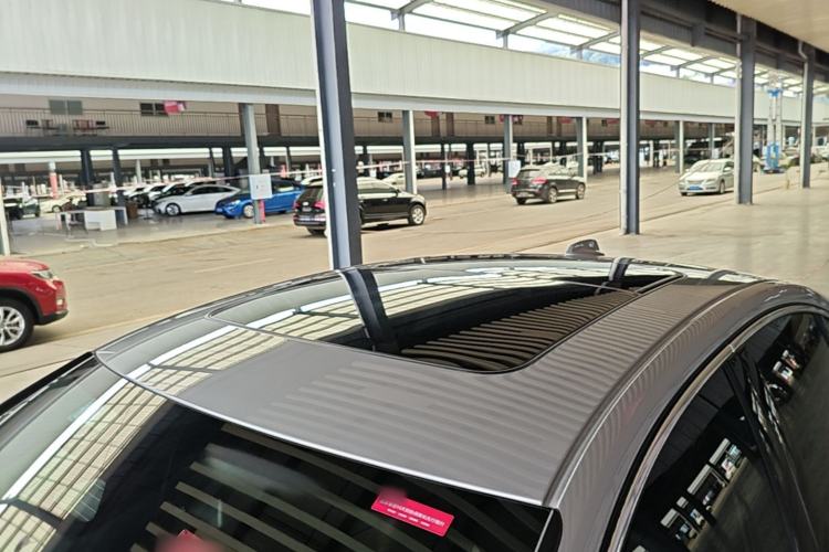 Used Volvo S60 2023 B4 Zhiyi Luxury Edition Roof