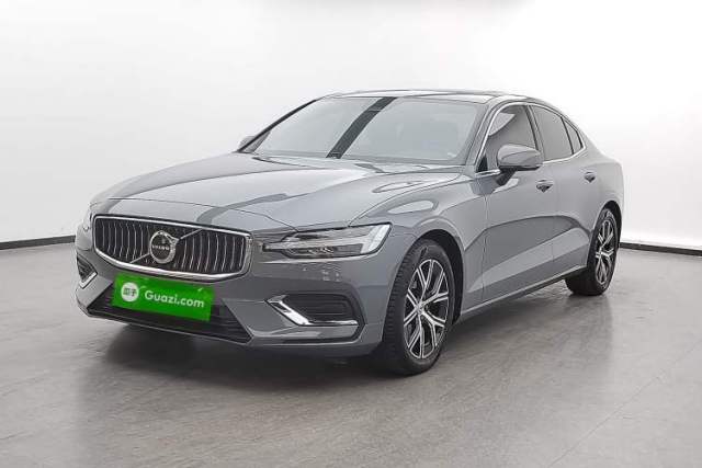Używany Volvo S60 2023 B4 Zhiyi Luxury Edition