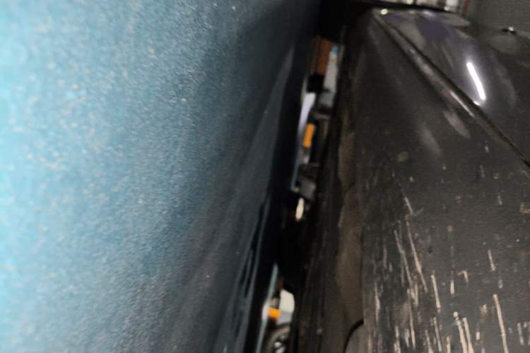 Used Volvo S60 2023 B4 Zhiyi Luxury Edition Chassis Front Right