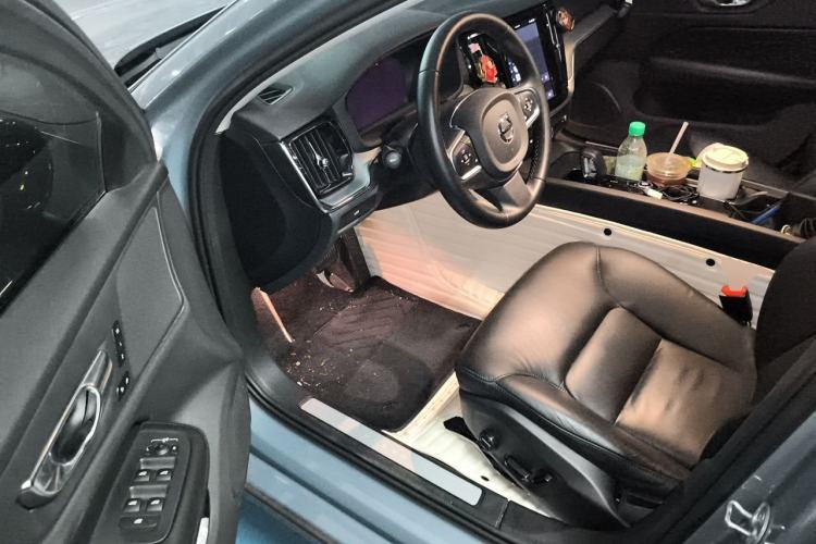 Used Volvo S60 2023 B4 Zhiyi Luxury Edition Driver Seat