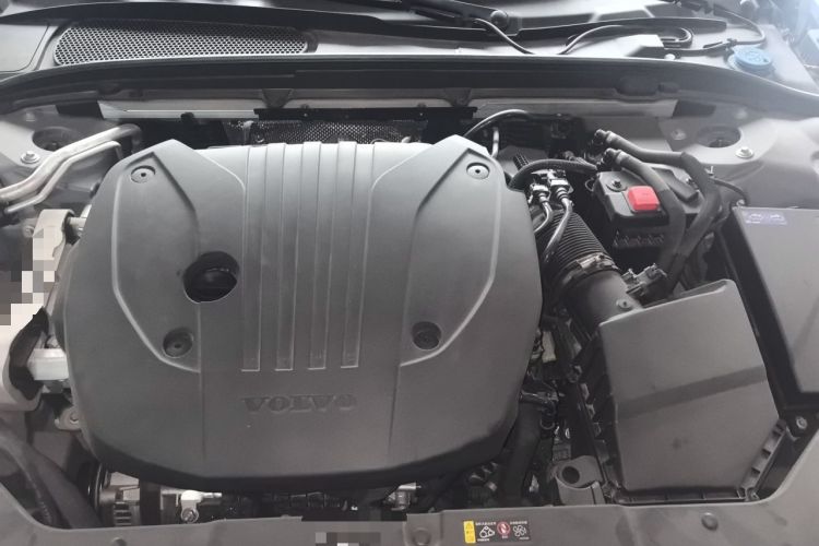 Used Volvo S60 2023 B4 Zhiyi Luxury Edition Engine Bay