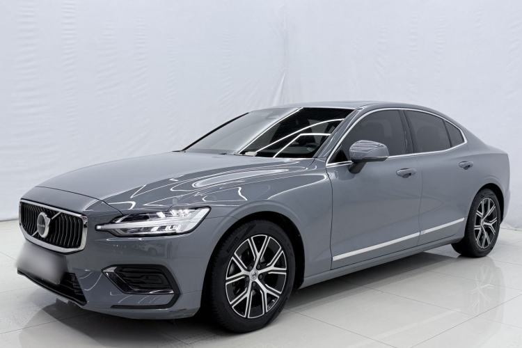 Used Volvo S60 2023 B4 Zhiyi Luxury Edition Exterior 1