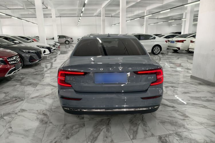Used Volvo S60 2023 B4 Zhiyi Luxury Edition Exterior 3
