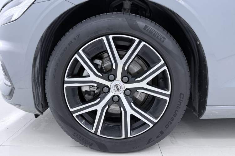 Used Volvo S60 2023 B4 Zhiyi Luxury Edition Exterior 7