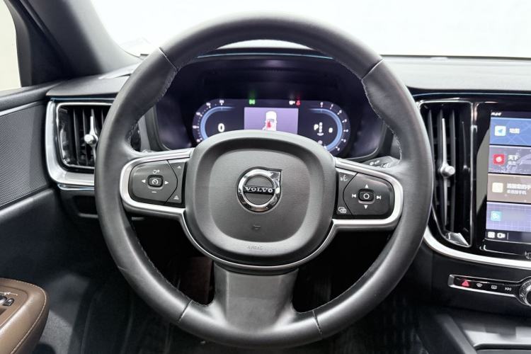Used Volvo S60 2023 B4 Zhiyi Luxury Edition Interior 3