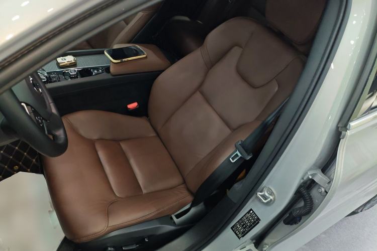 Used Volvo S60 2023 B4 Zhiyi Luxury Edition Left Front Seat