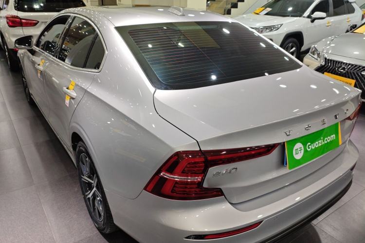 Used Volvo S60 2023 B4 Zhiyi Luxury Edition Rear Left 45 Deg