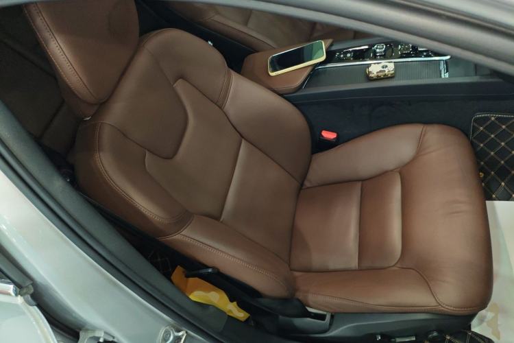 Used Volvo S60 2023 B4 Zhiyi Luxury Edition Right Front Seat