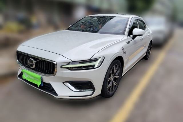 Used Volvo S60 2023 B4 Zhiyi Luxury Edition