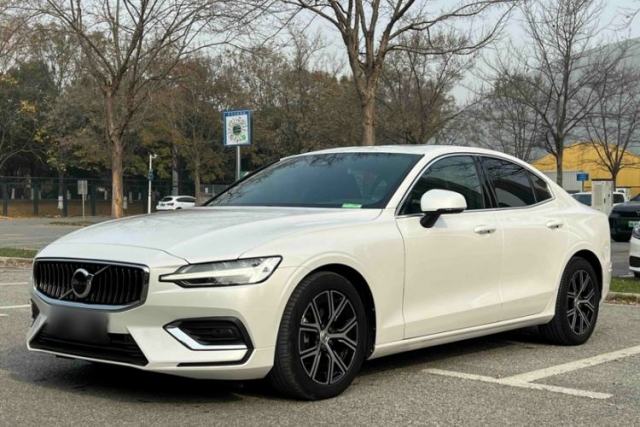 Used Volvo S60 2023 B4 Zhiyi Luxury Edition