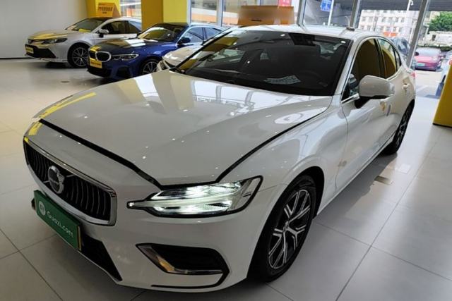 Used Volvo S60 2023 B4 Zhiyi Luxury Edition