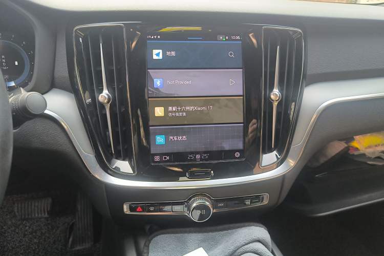 Used Volvo S60 2023 B4 Zhiyi Luxury Edition Audio And AC Panel