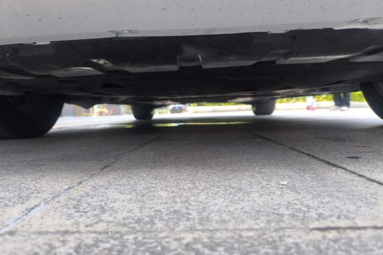 Used Volvo S60 2023 B4 Zhiyuan Sport Edition Chassis Front