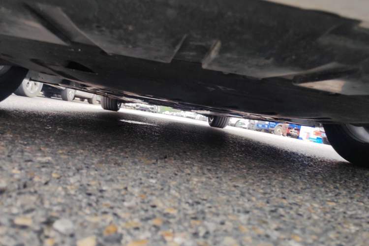 Used Volvo S60 2023 B4 Zhiyi Luxury Edition Chassis Front