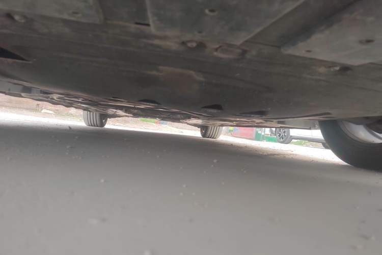 Used Volvo S60 2023 B4 Zhiyi Luxury Edition Chassis Front