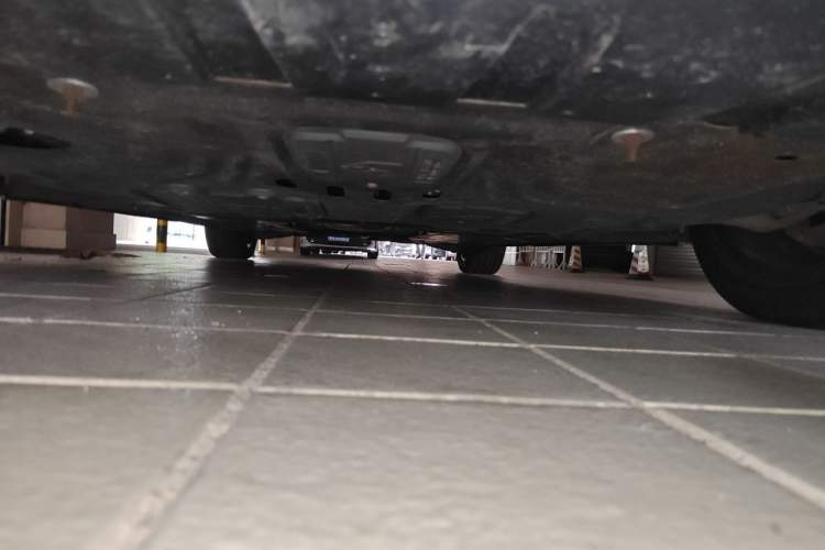 Used Volvo S60 2023 B4 Zhiyi Luxury Edition Chassis Front