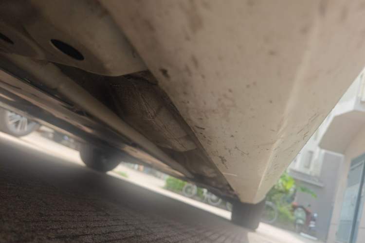 Used Volvo S60 2023 B4 Zhiyuan Luxury Edition Chassis Front Left