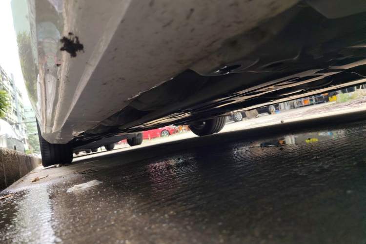 Used Volvo S60 2023 B4 Zhiyi Luxury Edition Chassis Front Right