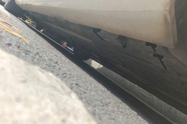 Used Volvo S60 2023 B4 Zhiyi Luxury Edition Chassis Front Right