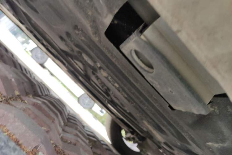 Used Volvo S60 2023 B4 Zhiyi Luxury Edition Chassis Rear Left