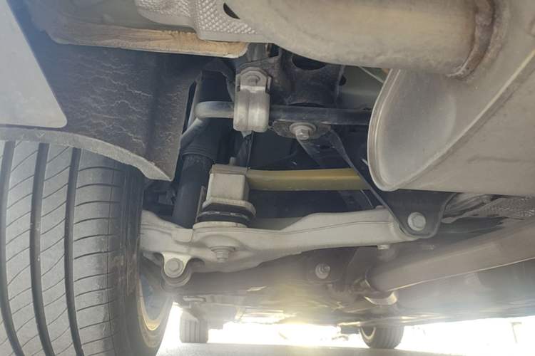 Used Volvo S60 2023 B4 Zhiyuan Luxury Edition Chassis Rear Left