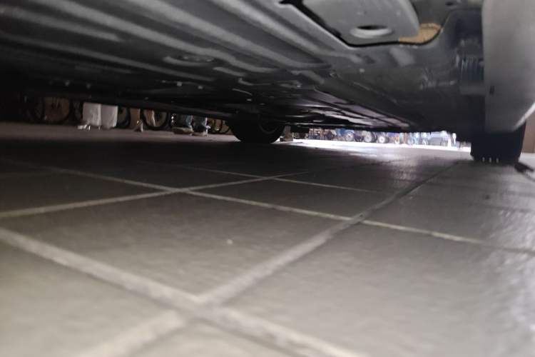 Used Volvo S60 2023 B4 Zhiyi Luxury Edition Chassis Rear Right