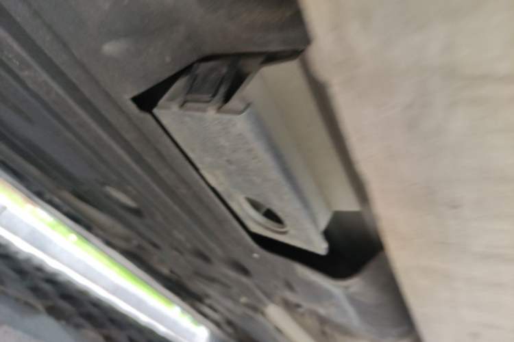 Used Volvo S60 2023 B4 Zhiyi Luxury Edition Chassis Rear Right