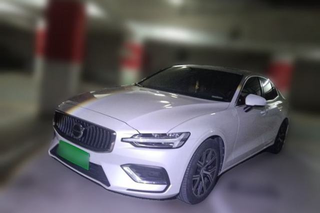 Used Volvo S60 2023 B4 Zhiyi Luxury Edition