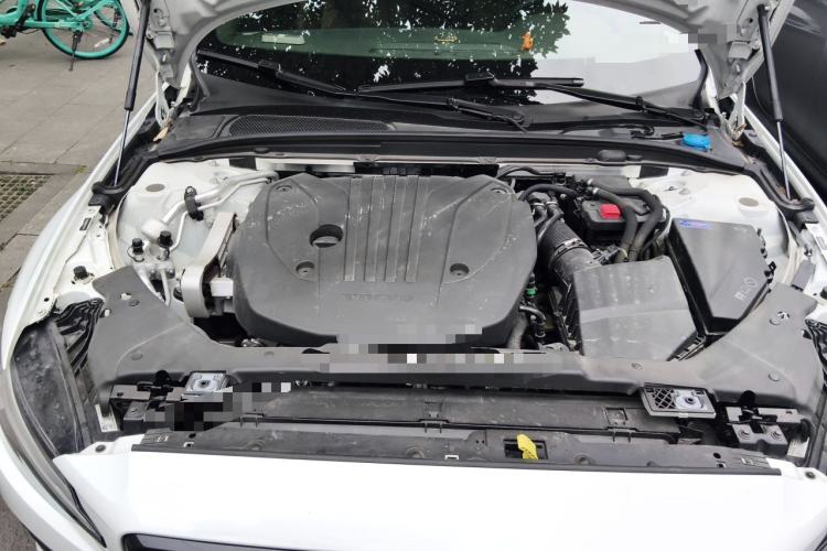 Used Volvo S60 2023 B4 Zhiyi Luxury Edition Engine Bay