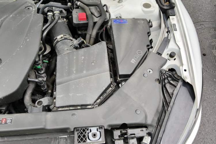 Used Volvo S60 2023 B4 Zhiyi Luxury Edition Engine Bay Left