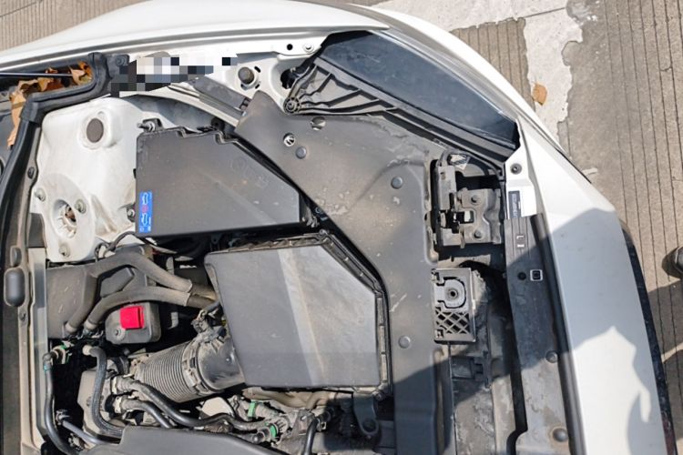 Used Volvo S60 2023 B4 Zhiyuan Luxury Edition Engine Bay Left