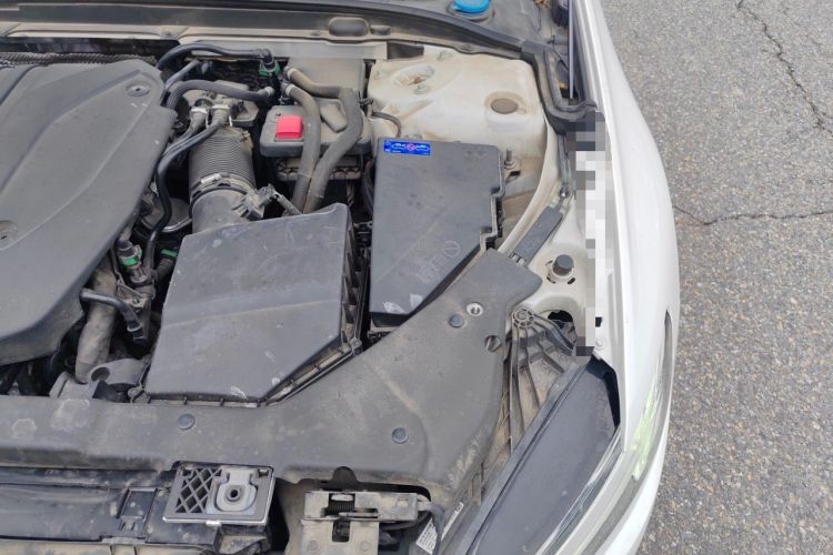 Used Volvo S60 2023 B4 Zhiyi Luxury Edition Engine Bay Left